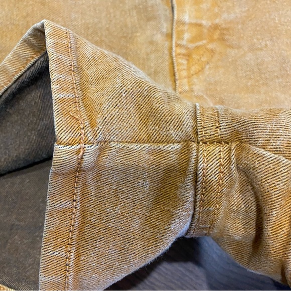 Volcom sz 7 “what the twill” high waited shorts. Mustard color,perfect condition - Picture 4 of 12